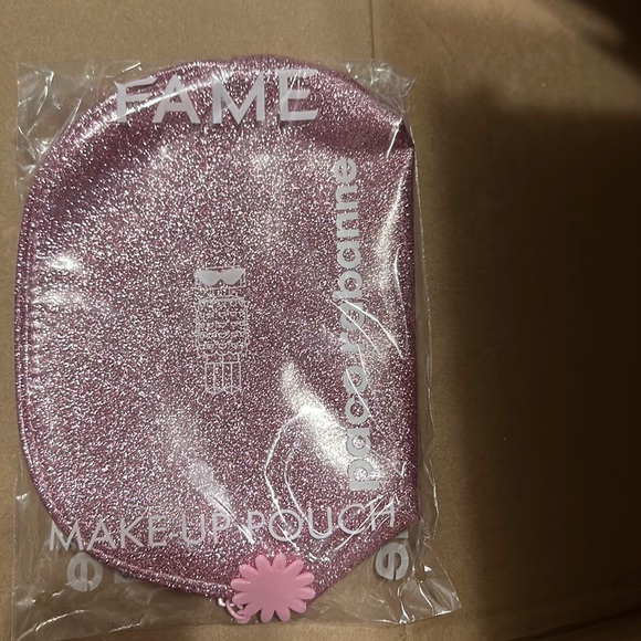 Paco Rabbane Fame Makeup Pouch - Picture 3 of 3
